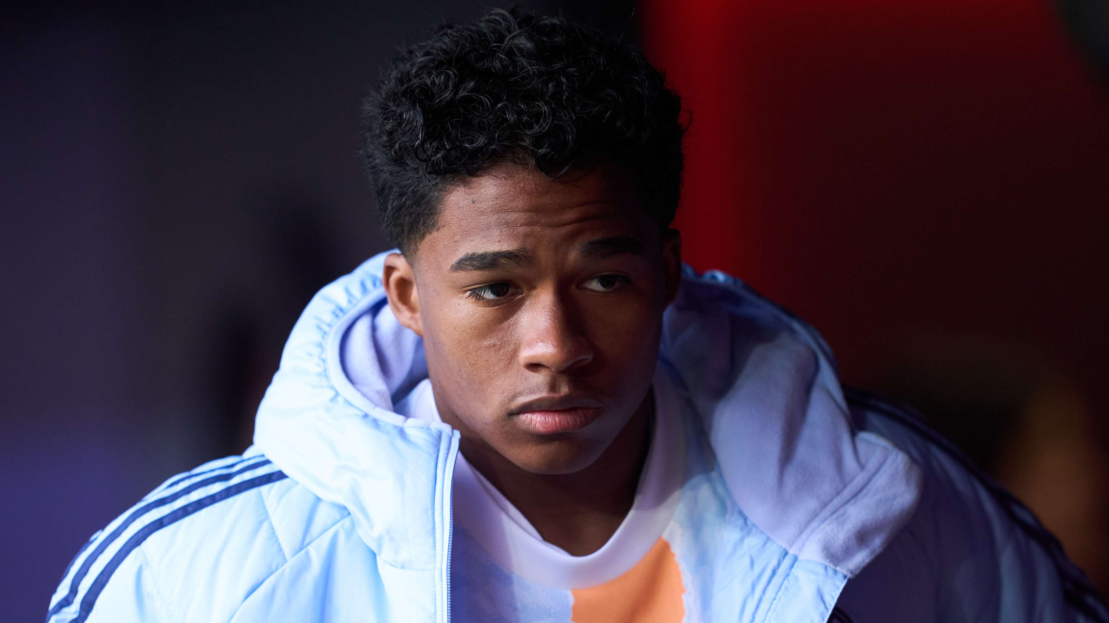 但尤里奇仍 但尤里奇仍